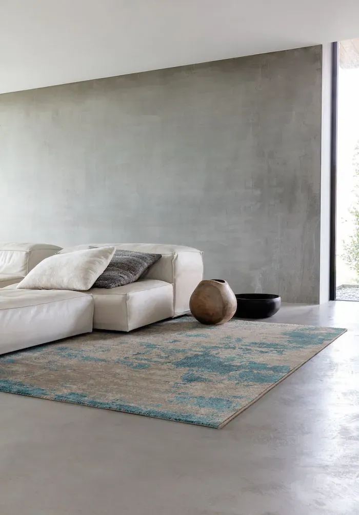 Rug Mercury, neutral grey rug with blue-green cloudy touches