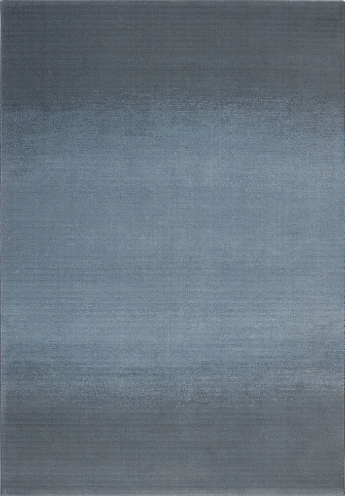 Rug Sapphire, plain blue with darker gradient edges