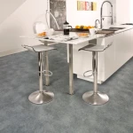 Vinyl flooring Smoke, grey stone-effect tiles in a staggered layout