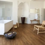 Vinyl flooring Cumin, honey oak-effect planks with natural grain