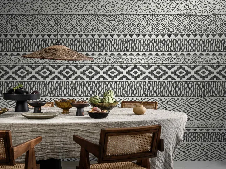 Wall mural Nickel with black and white woven geometric bands