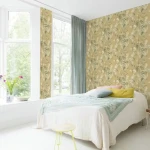 Wallpaper Plait, large green botanical leaves on gold ground