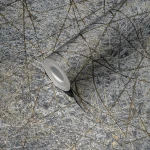 Wallpaper Soft Nickel, grey stone with crossing gold lines