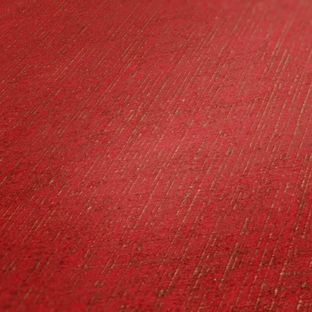 Wallpaper Misty Chilli, intense red with fine gold fibres