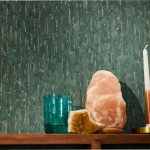 Wallpaper Ash Gravel, deep grey-green wood boards with gold lines