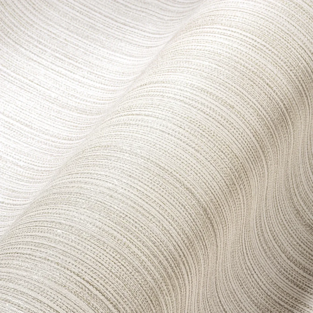 Wallpaper Veiled Wax with fine cream horizontal ribs