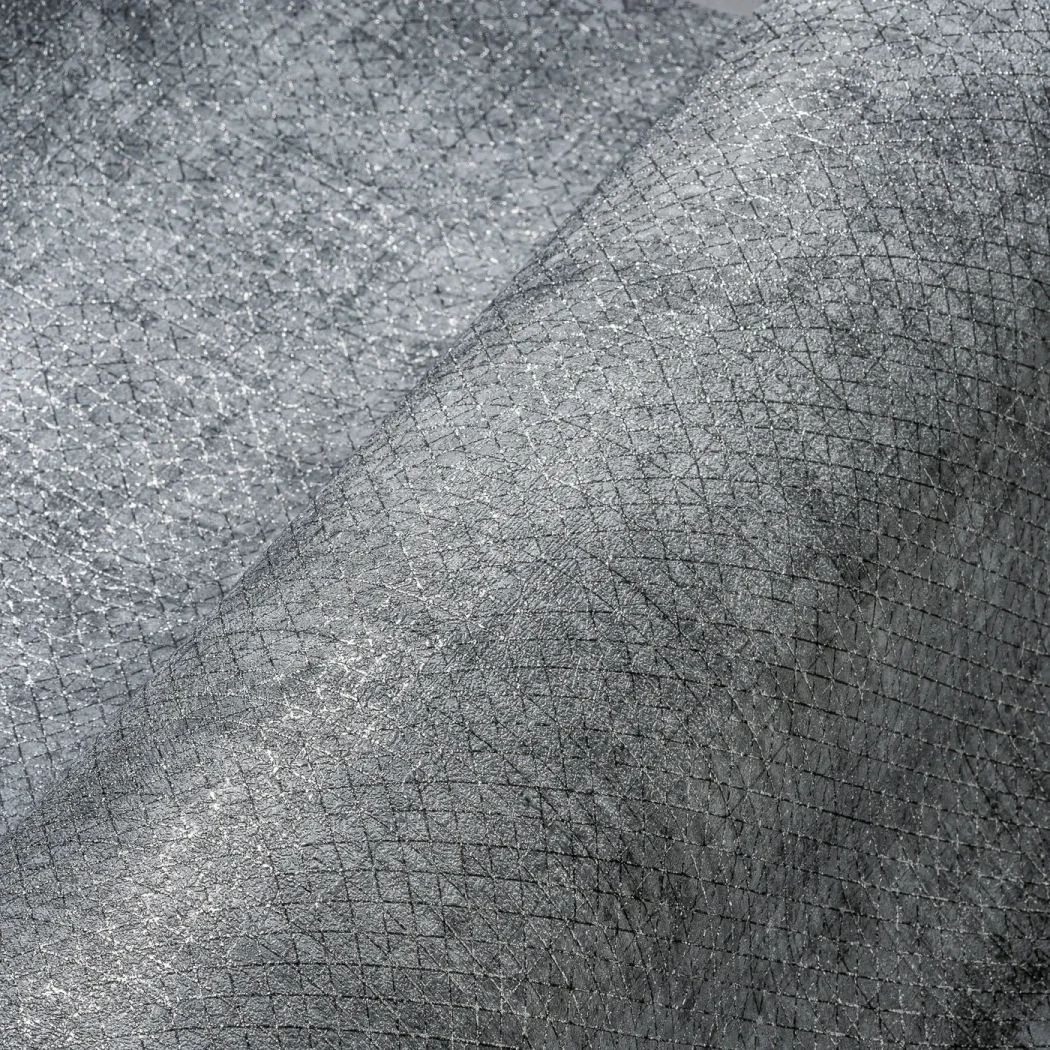 Wallpaper Ash Concrete, silver-grey metallic crackle pattern